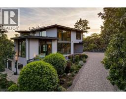3724 Arbutus Ridge Ten Mile Point