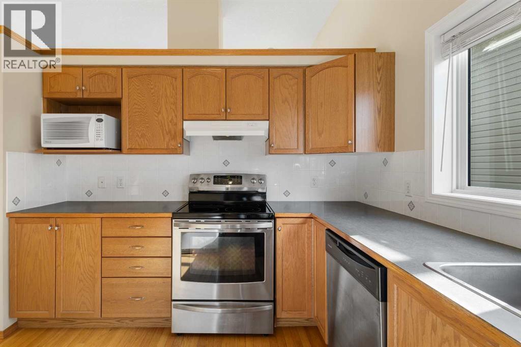 99 Eversyde Circle Sw, Calgary, Alberta  T2Y 4T3 - Photo 11 - A2261882