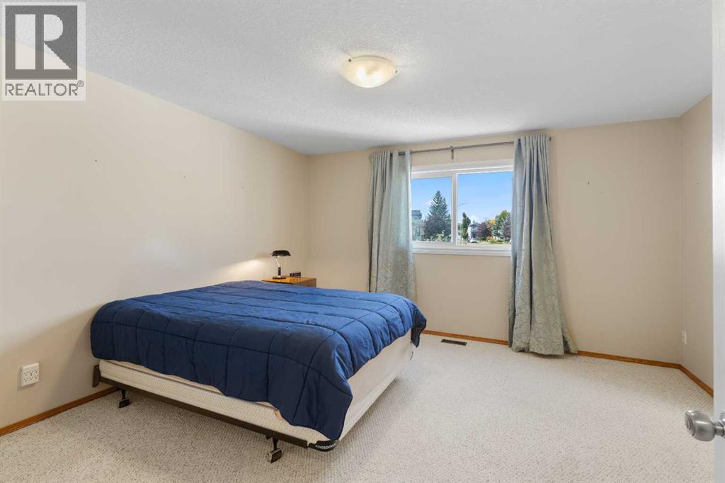99 Eversyde Circle Sw, Calgary, Alberta  T2Y 4T3 - Photo 15 - A2261882