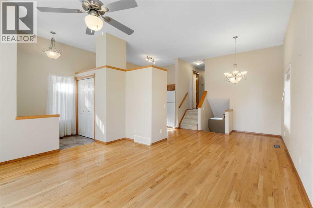 99 Eversyde Circle Sw, Calgary, Alberta  T2Y 4T3 - Photo 5 - A2261882