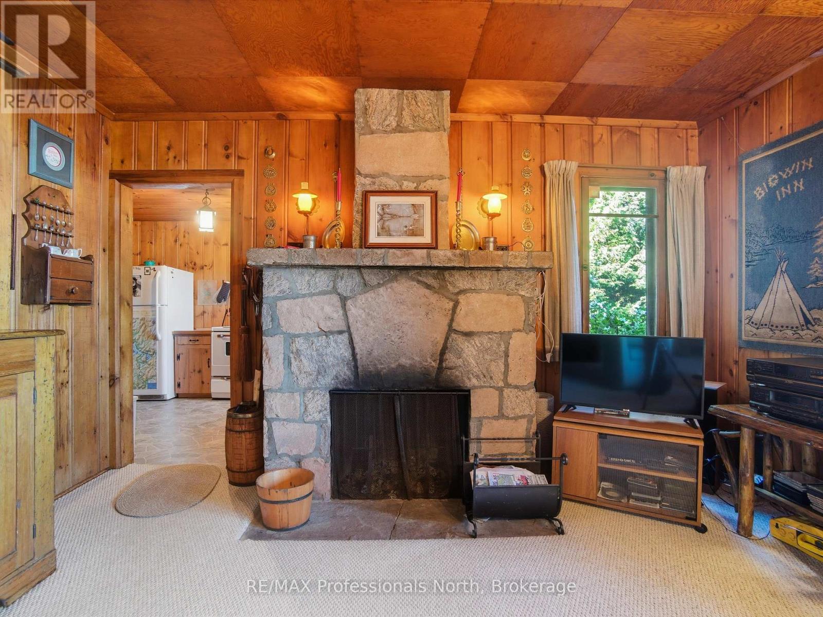 1159 Schufelt Road N, Lake Of Bays, Ontario  P0B 1A0 - Photo 12 - X12444437