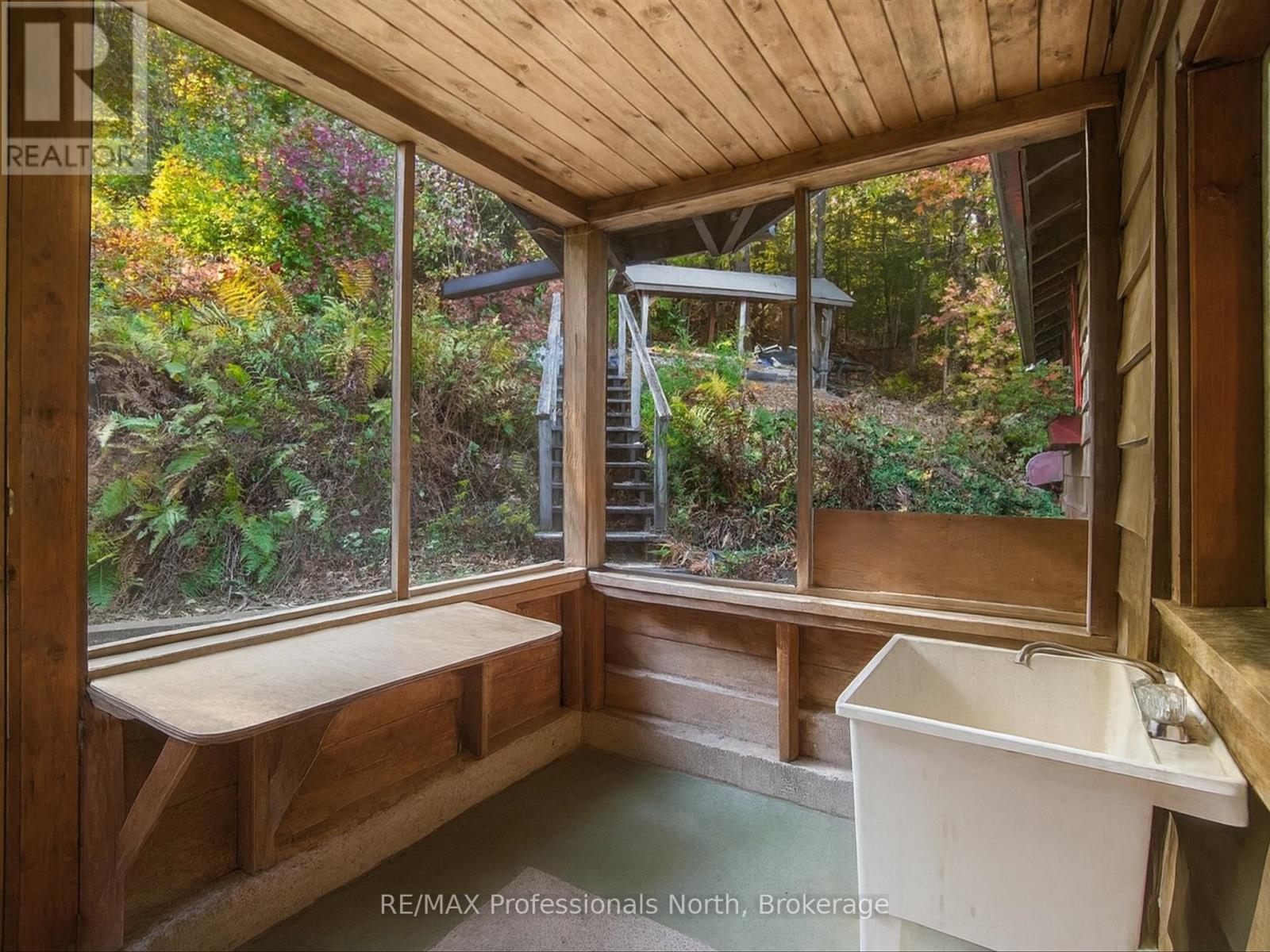 1159 Schufelt Road N, Lake Of Bays, Ontario  P0B 1A0 - Photo 44 - X12444437