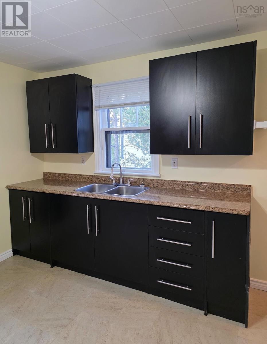 1544 St Margarets Bay Road, Timberlea, Nova Scotia  B3T 1A9 - Photo 9 - 202523823