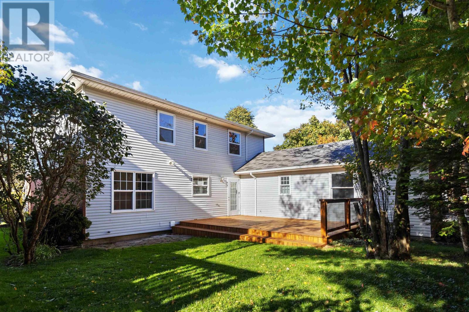 2 Thackeray Close, Halifax Regional Municipality, Nova Scotia  B3M 4G8 - Photo 40 - 202525098