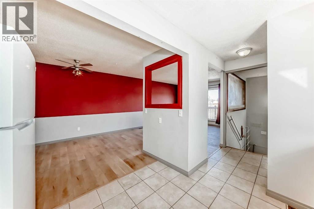 6103 Penbrooke Drive Se, Calgary, Alberta  T2A 3P2 - Photo 8 - A2260487