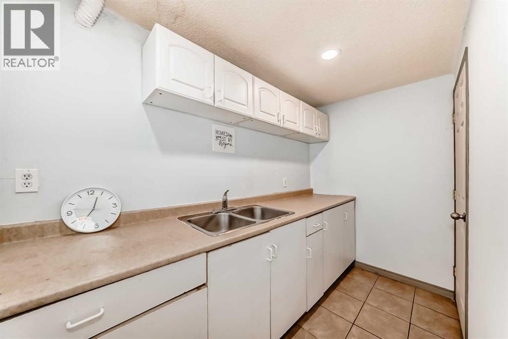 6103 Penbrooke Drive Se, Calgary, Alberta  T2A 3P2 - Photo 39 - A2260487