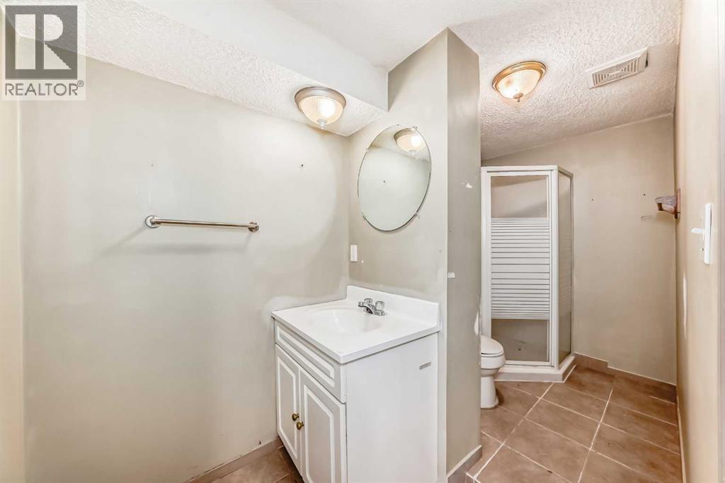 6103 Penbrooke Drive Se, Calgary, Alberta  T2A 3P2 - Photo 45 - A2260487