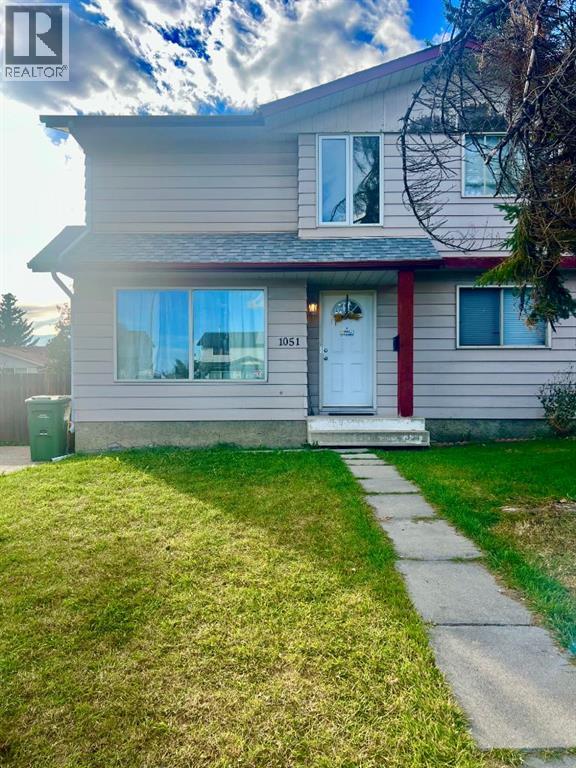 1051 Fonda Court Se, Calgary, Alberta  T2A 5S1 - Photo 1 - A2261546