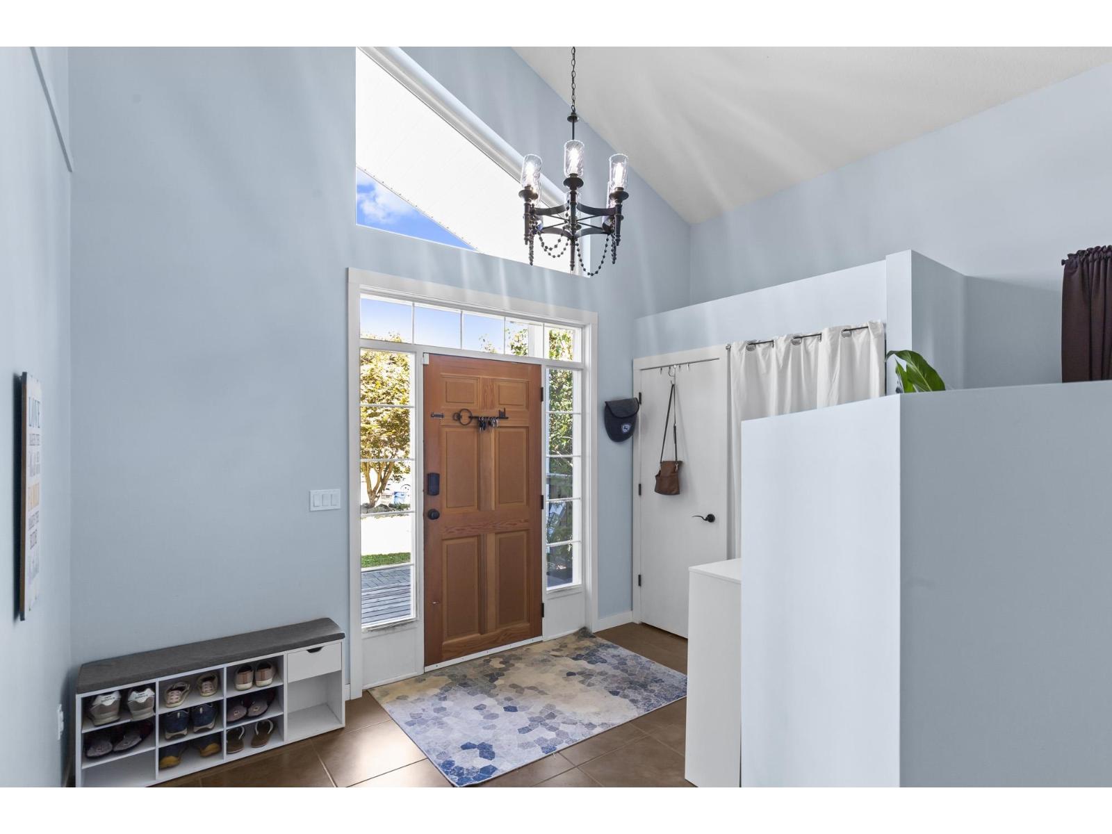 Property at 32934 12TH AVENUE image 3