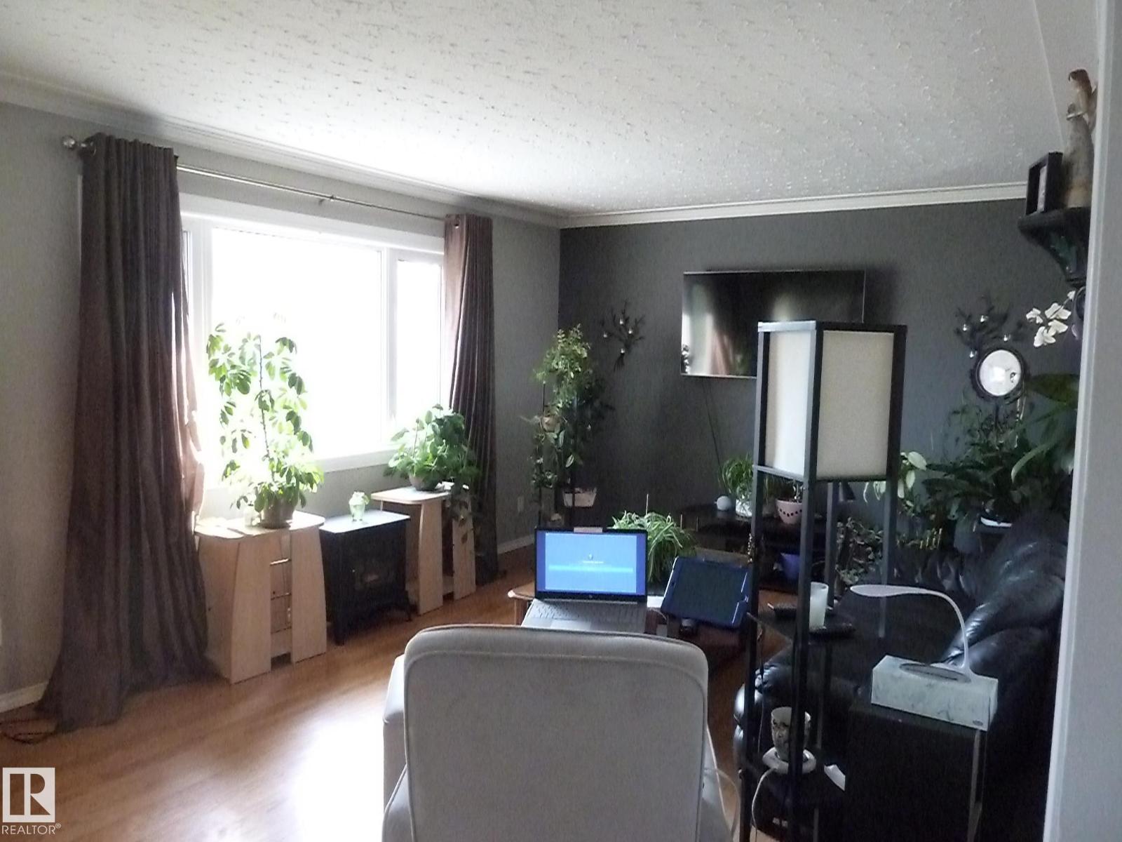 12836 107 St Nw, Edmonton, Alberta  T5E 4V3 - Photo 4 - E4460803