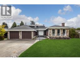 38 DEERFIELD DRIVE
