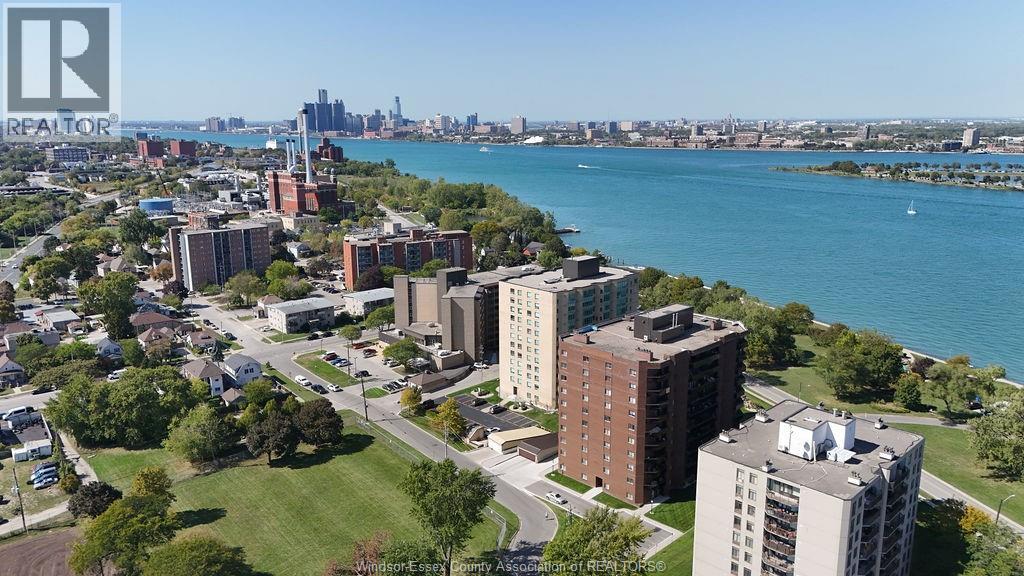 MLS# 25025247: 3663 RIVERSIDE DRIVE Unit# 904, Windsor, Canada