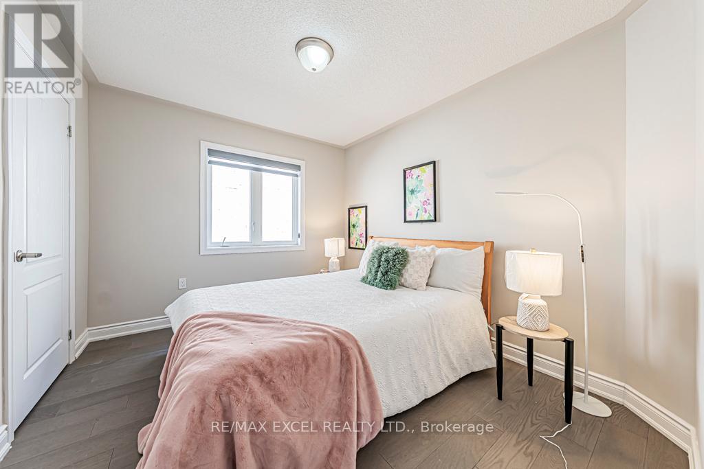6 Heritage Street, Bradford West Gwillimbury, Ontario  L3Z 0X5 - Photo 25 - N12420414