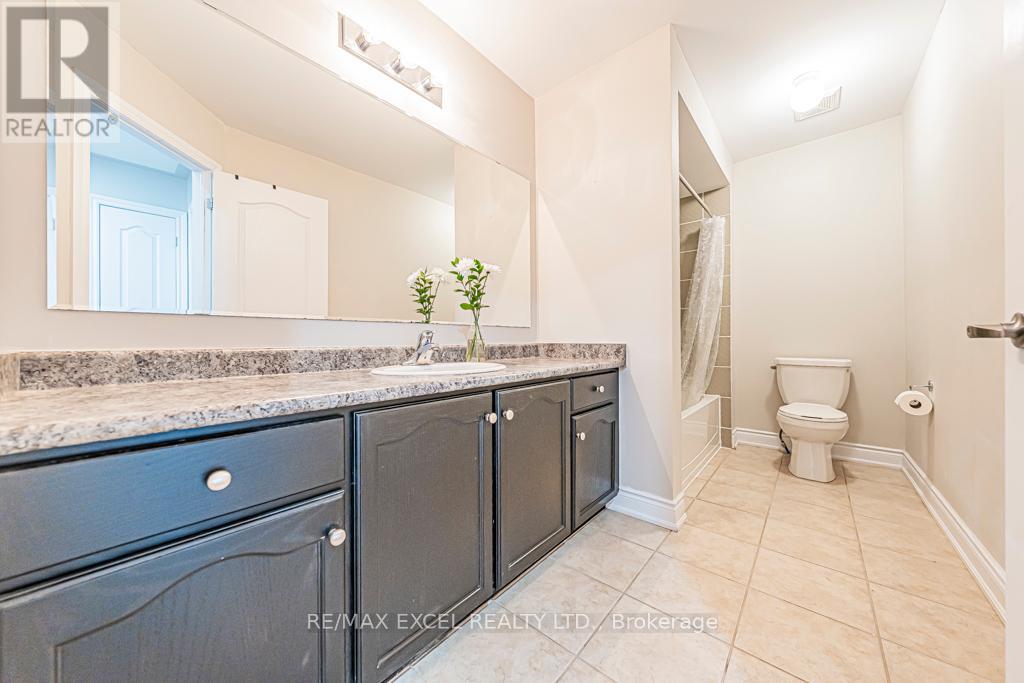 6 Heritage Street, Bradford West Gwillimbury, Ontario  L3Z 0X5 - Photo 29 - N12420414