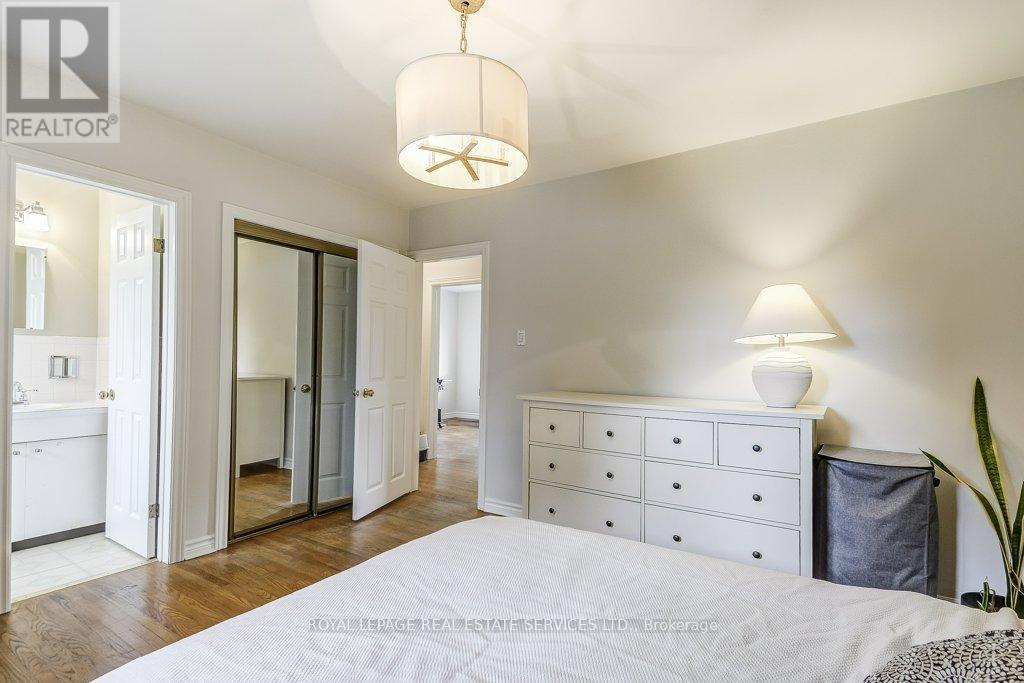 280 Savannah Gate, Oakville (Sw Southwest), Ontario  L6L 4E6 - Photo 22 - W12444643