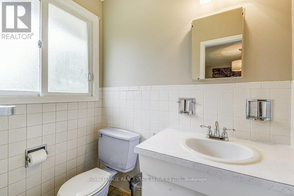 280 Savannah Gate, Oakville (Sw Southwest), Ontario  L6L 4E6 - Photo 27 - W12444643