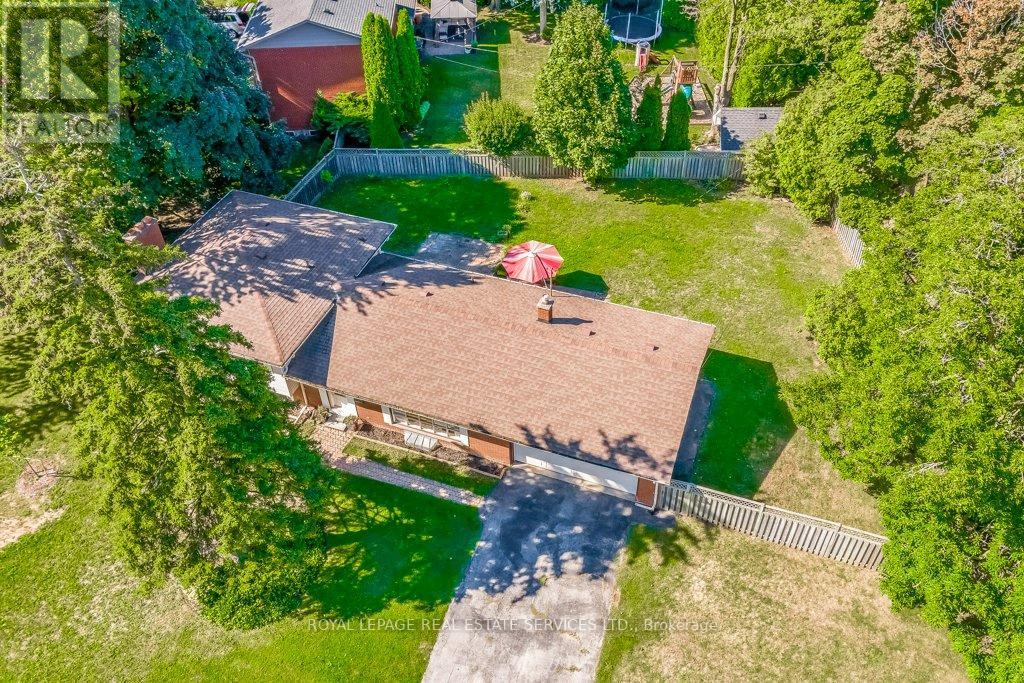 280 Savannah Gate, Oakville (Sw Southwest), Ontario  L6L 4E6 - Photo 3 - W12444643