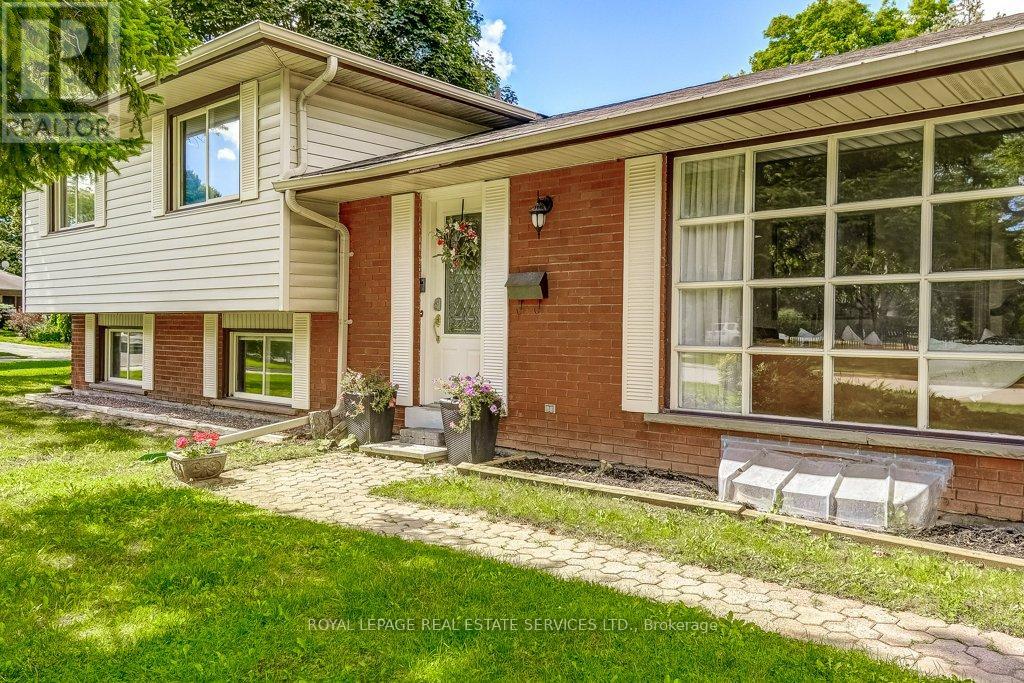 280 Savannah Gate, Oakville (Sw Southwest), Ontario  L6L 4E6 - Photo 6 - W12444643