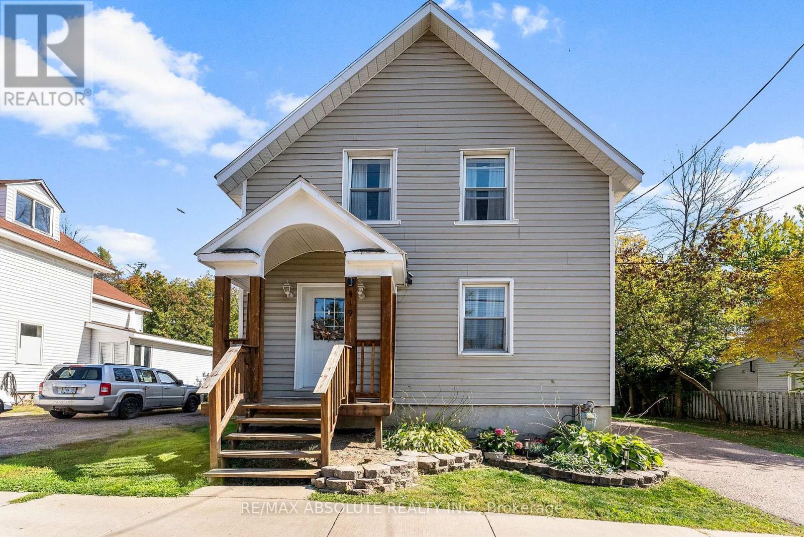 419 CHRISTIE STREET, Pembroke, Ontario
