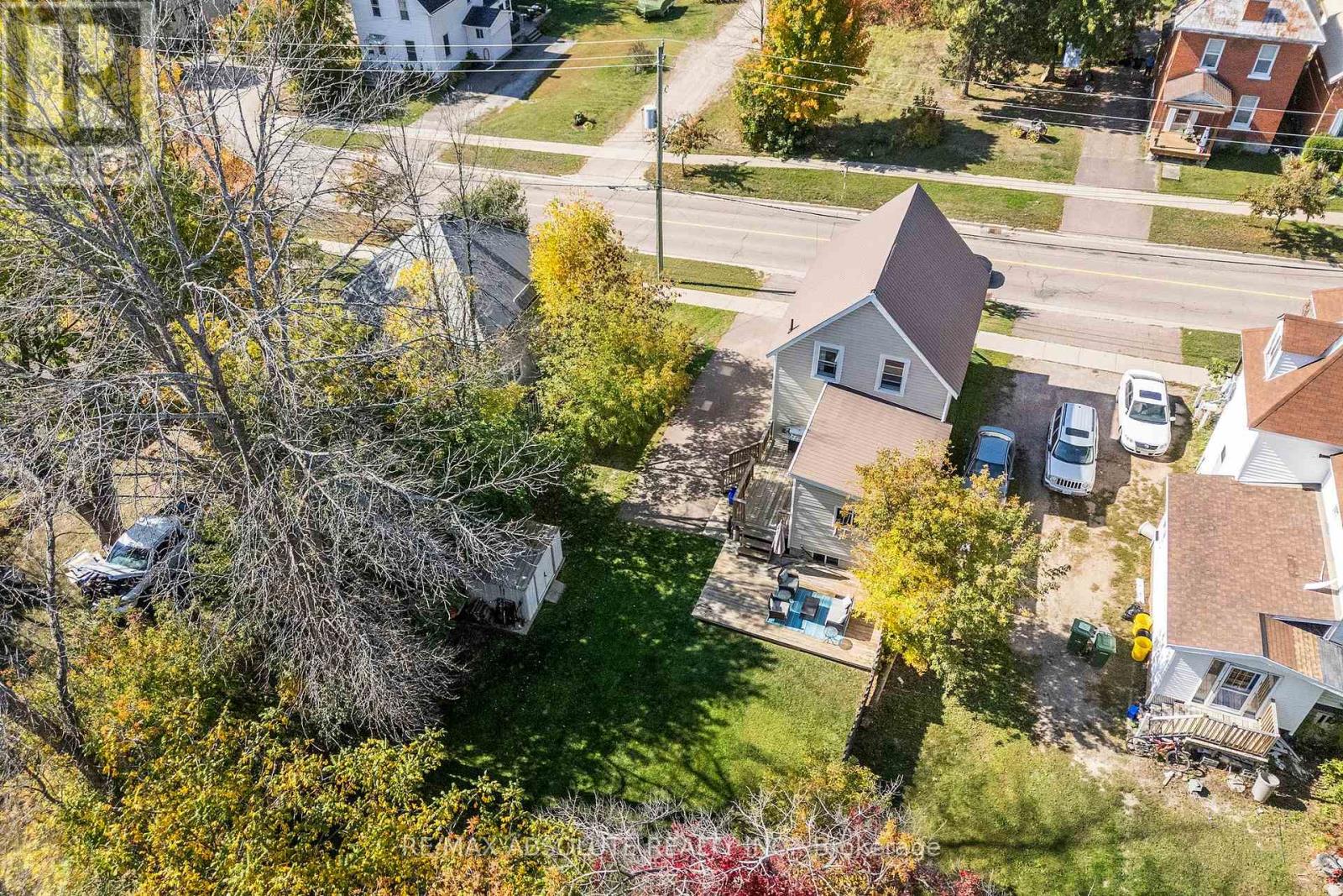 419 Christie Street, Pembroke, Ontario  K8A 4S1 - Photo 5 - X12444685