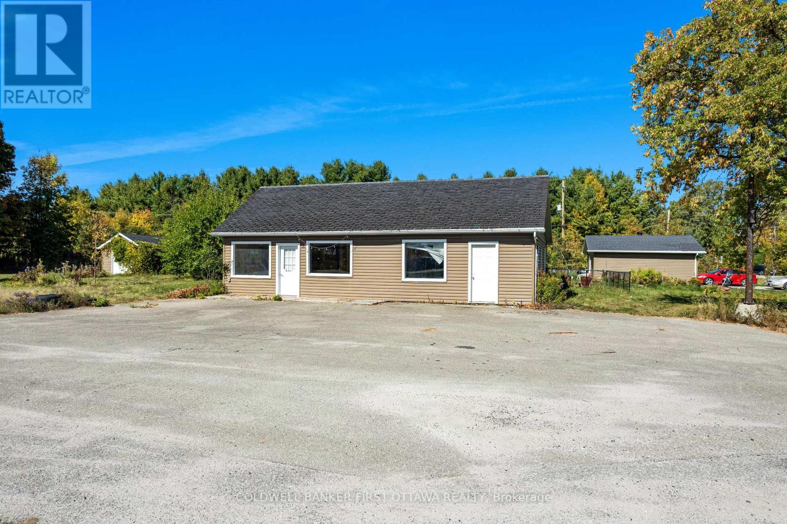 18318 Hwy 7 Highway, Tay Valley, Ontario  K7H 3C6 - Photo 11 - X12444700