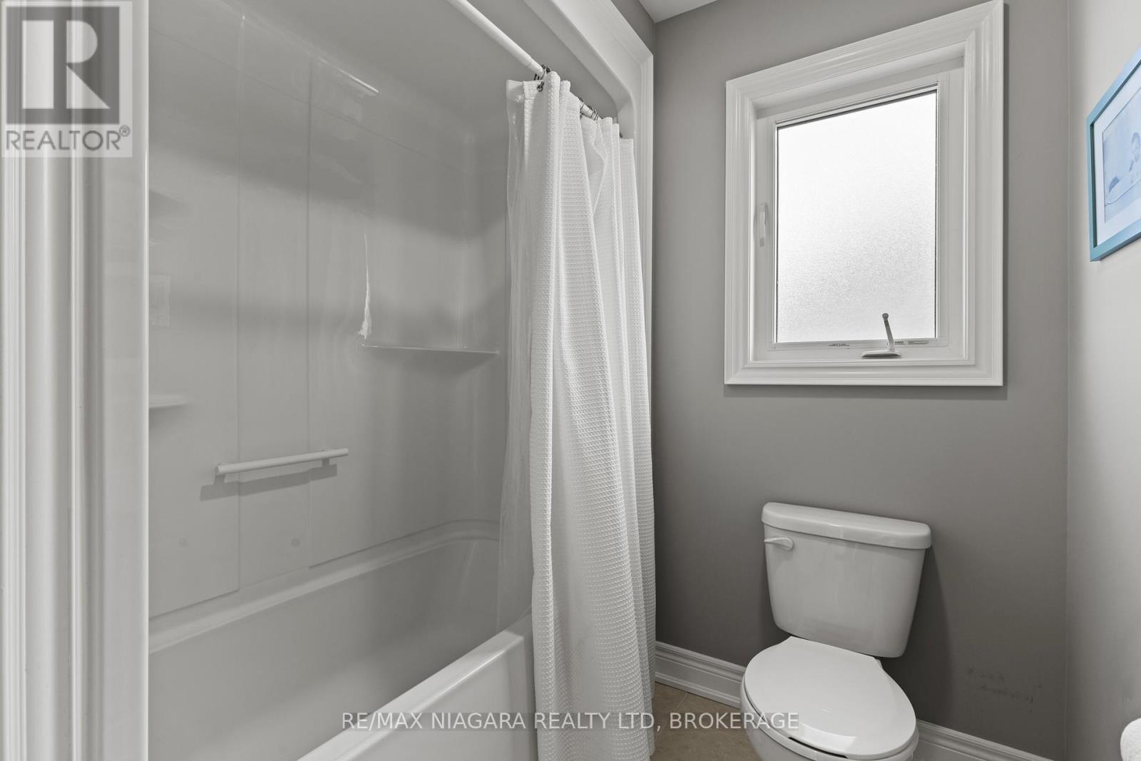 55 Spruce Crescent, Welland (Coyle Creek), Ontario  L3C 0C6 - Photo 29 - X12444668