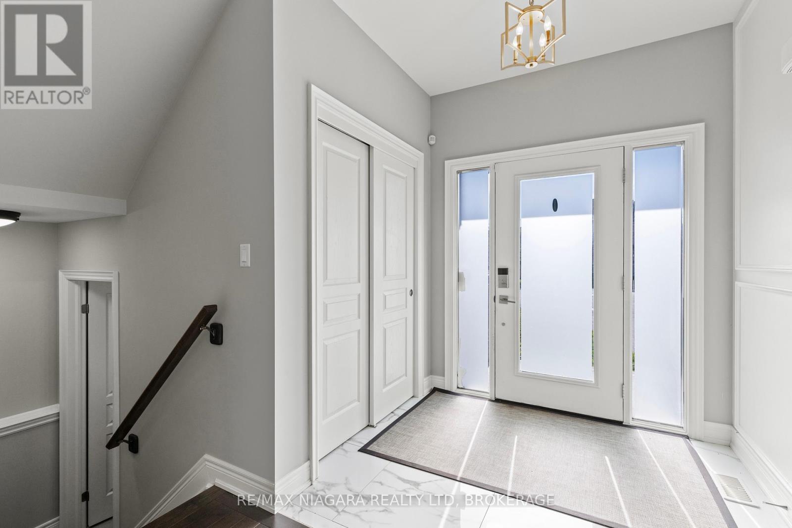 55 Spruce Crescent, Welland (Coyle Creek), Ontario  L3C 0C6 - Photo 6 - X12444668