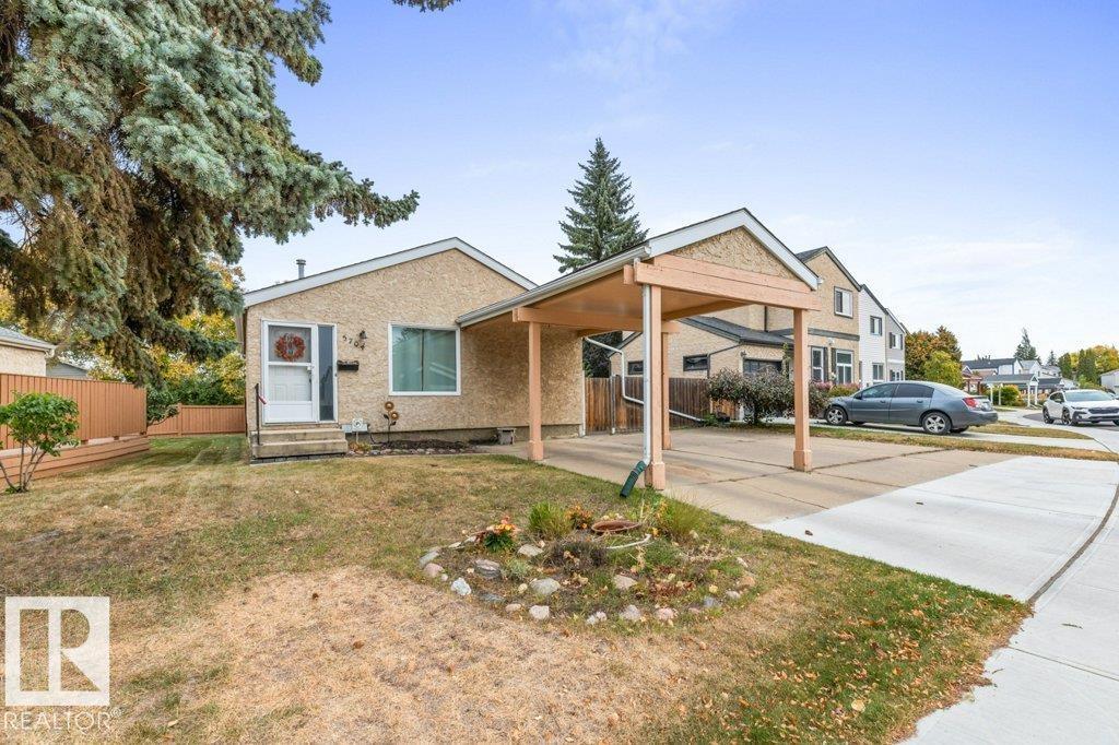 5704 93a Av Nw, Edmonton, Alberta  T6B 2K7 - Photo 1 - E4460207