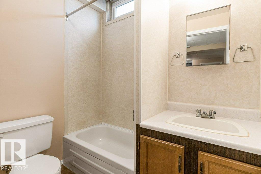 5704 93a Av Nw, Edmonton, Alberta  T6B 2K7 - Photo 42 - E4460207