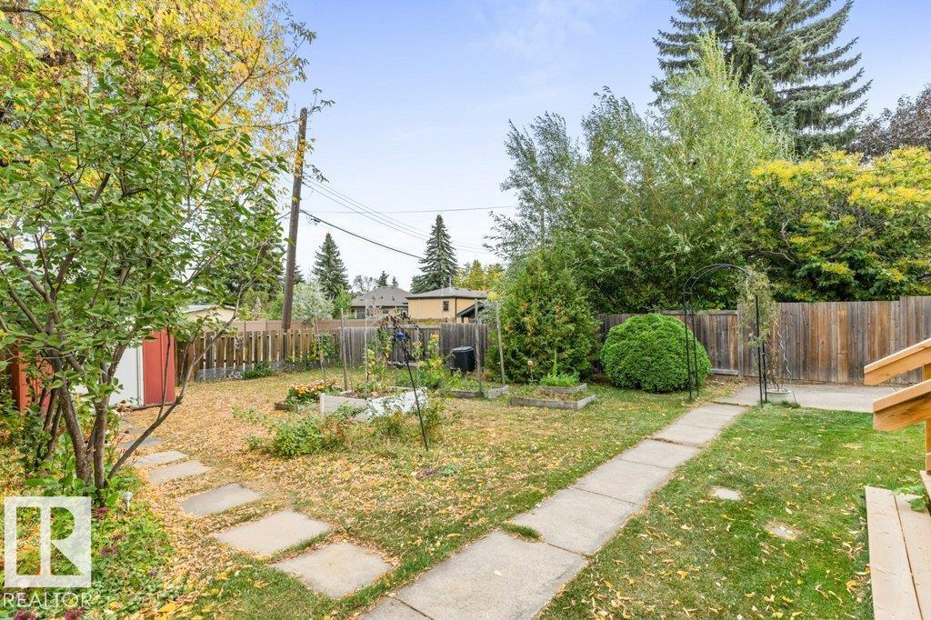 5704 93a Av Nw, Edmonton, Alberta  T6B 2K7 - Photo 46 - E4460207