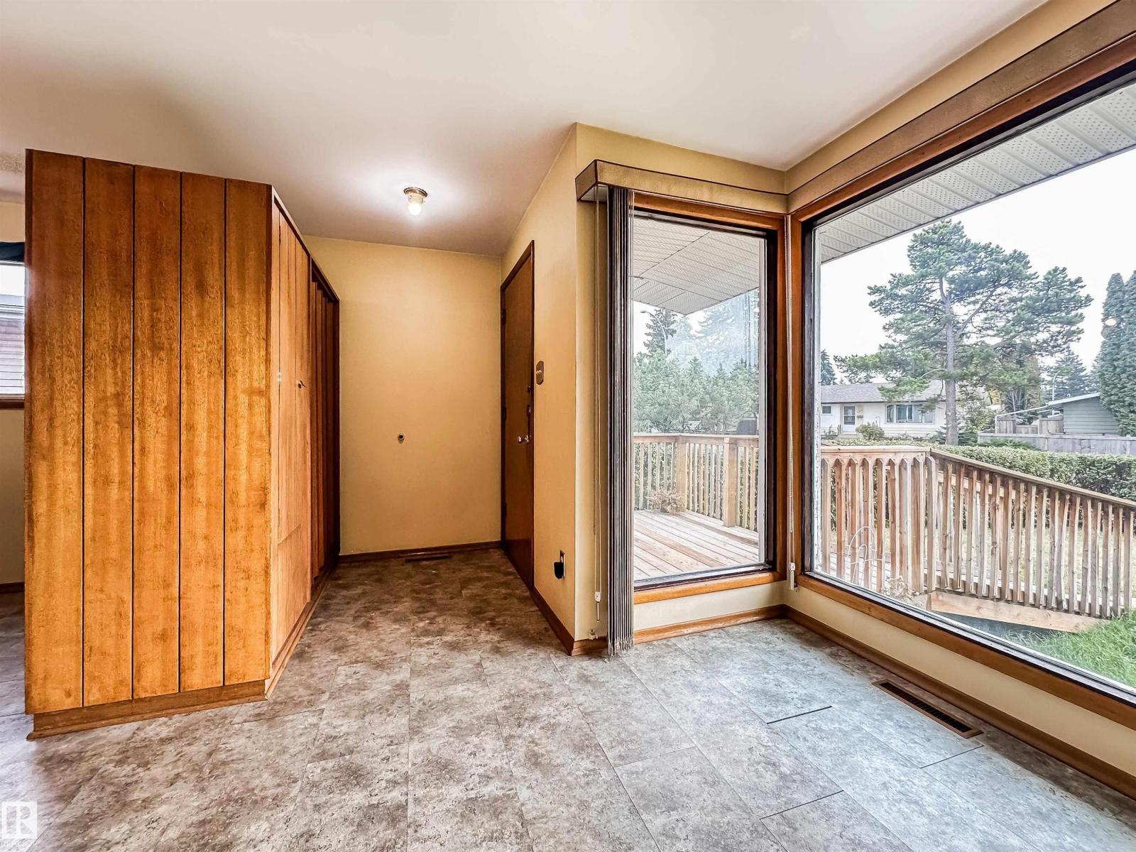 8126 150 St Nw, Edmonton, Alberta  T5R 1E1 - Photo 3 - E4460808