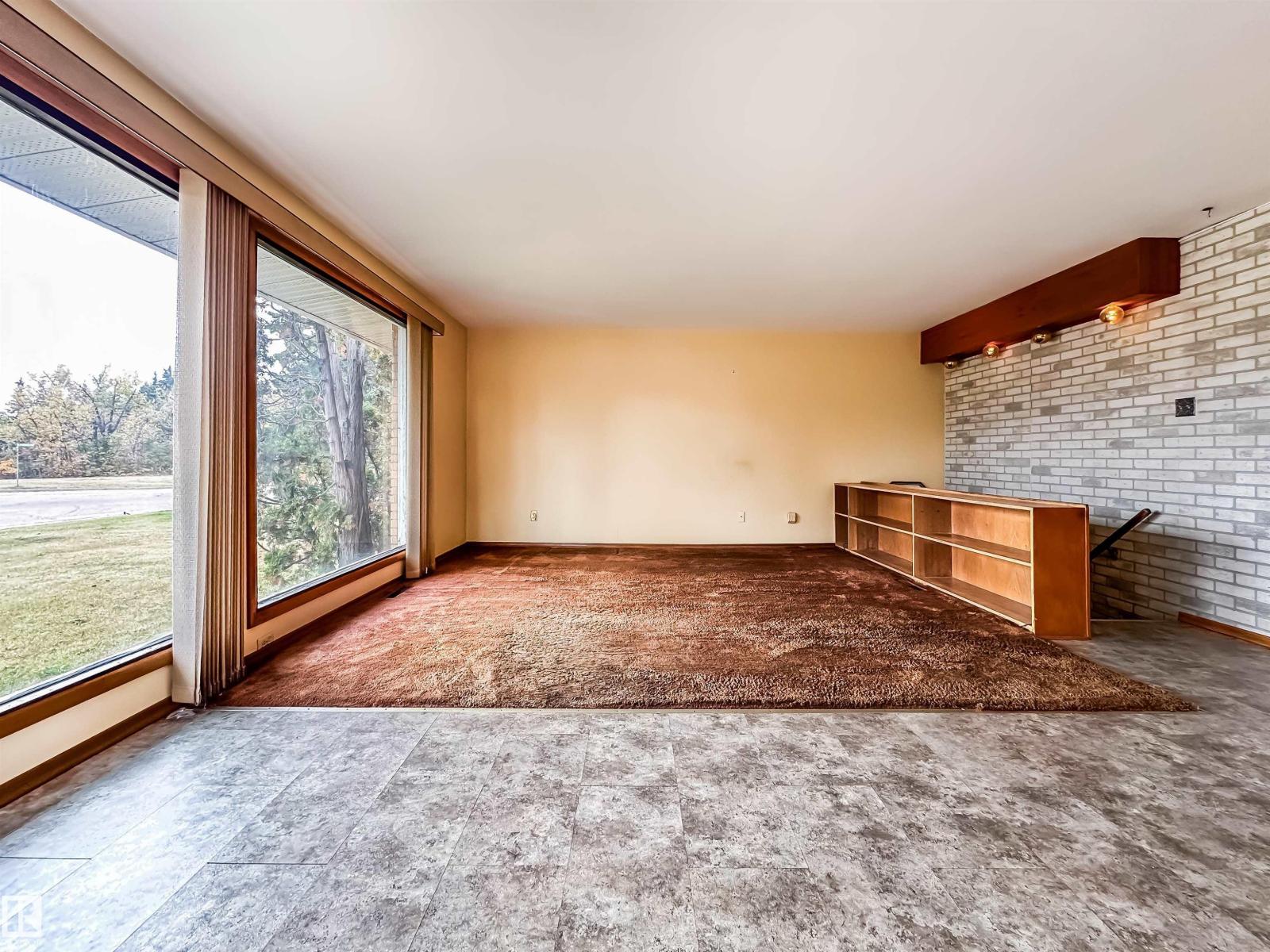 8126 150 St Nw, Edmonton, Alberta  T5R 1E1 - Photo 4 - E4460808