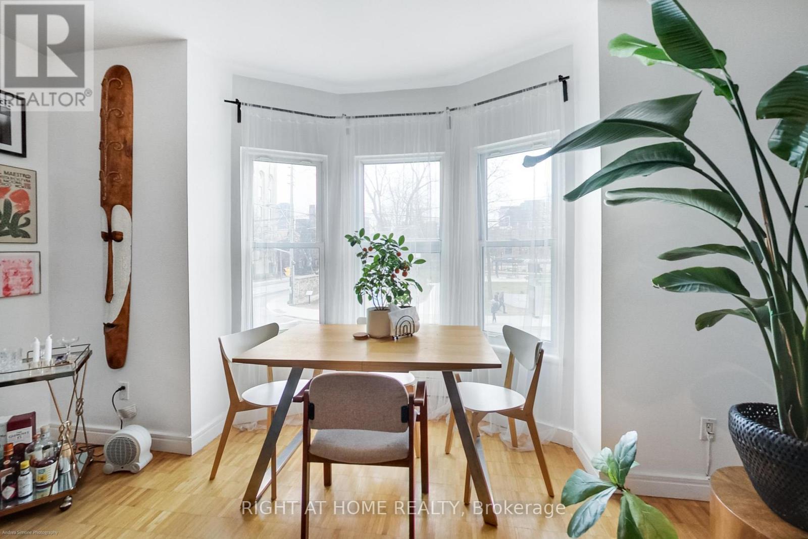 942 Queen Street W, Toronto (Trinity-Bellwoods), Ontario  M6J 1G8 - Photo 20 - C12444671