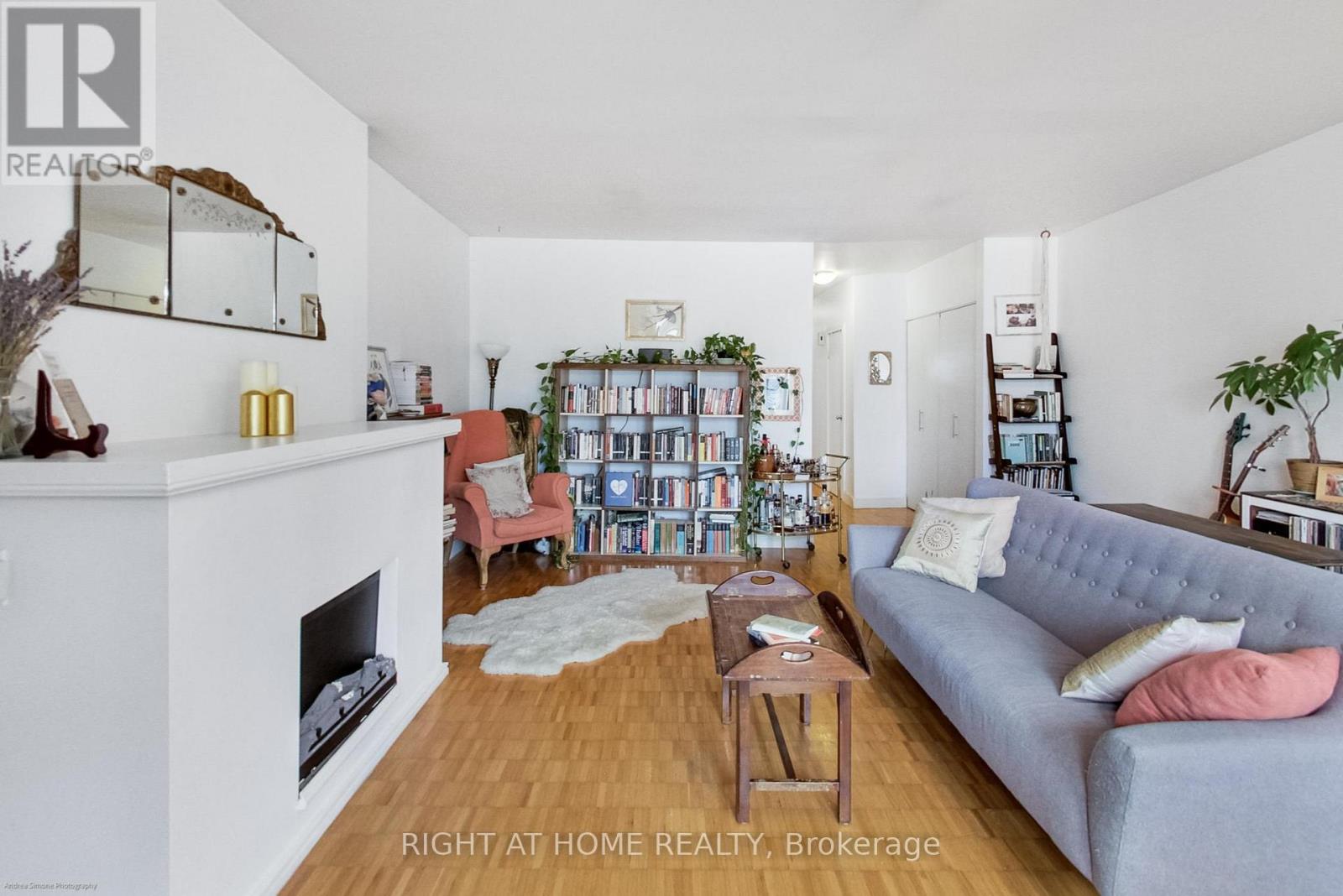942 Queen Street W, Toronto (Trinity-Bellwoods), Ontario  M6J 1G8 - Photo 41 - C12444671