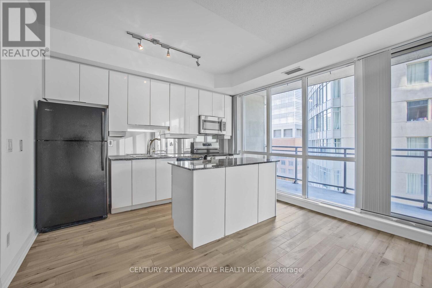 1505 - 220 Victoria Street, Toronto, Ontario  M5B 2R6 - Photo 11 - C12444682