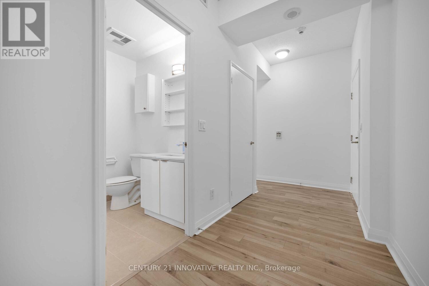 1505 - 220 Victoria Street, Toronto, Ontario  M5B 2R6 - Photo 4 - C12444682