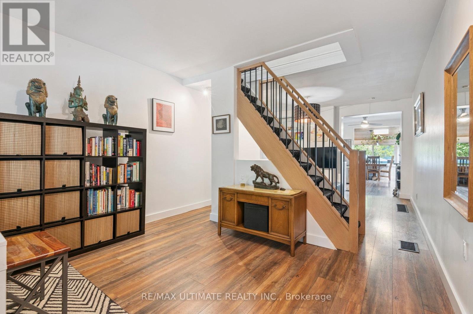 315 Cedarvale Avenue, Toronto, Ontario  M4C 4K3 - Photo 19 - E12438603