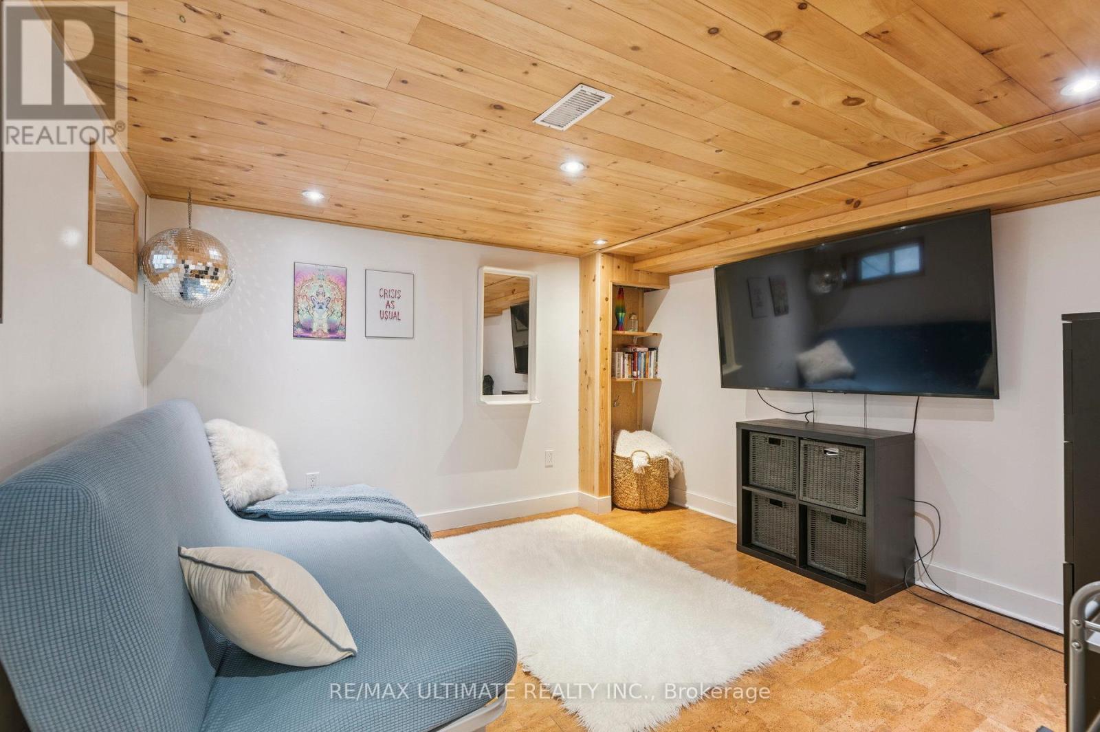 315 Cedarvale Avenue, Toronto, Ontario  M4C 4K3 - Photo 29 - E12438603