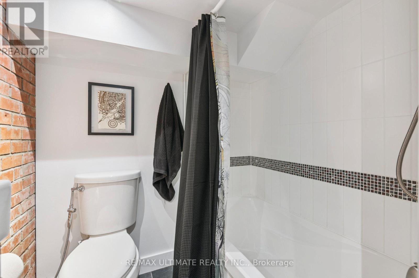 315 Cedarvale Avenue, Toronto, Ontario  M4C 4K3 - Photo 32 - E12438603