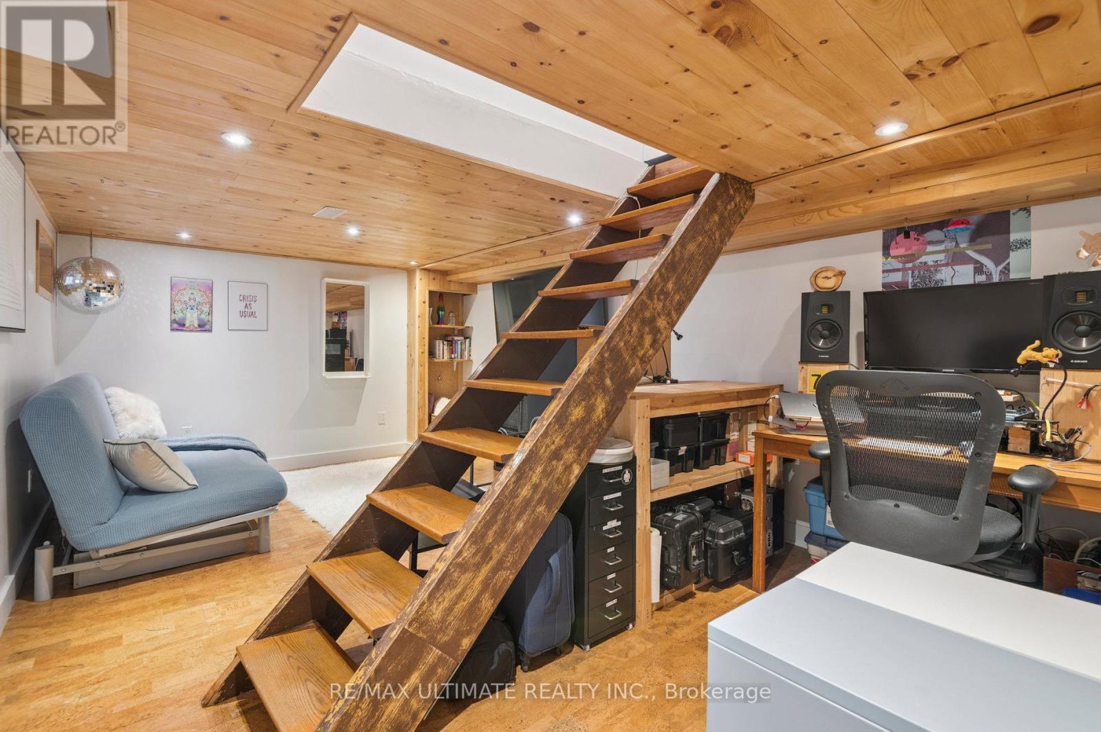 315 Cedarvale Avenue, Toronto, Ontario  M4C 4K3 - Photo 33 - E12438603