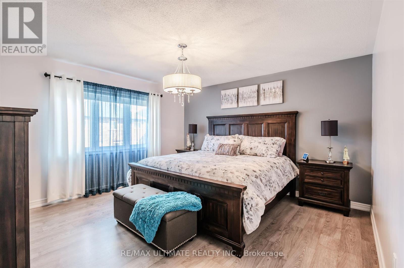 47 Lewis Avenue, Bradford West Gwillimbury (Bradford), Ontario  L3Z 0X2 - Photo 22 - N12444661