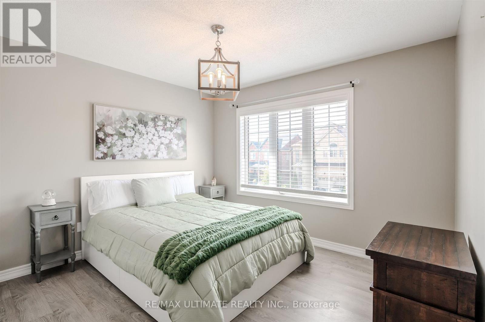 47 Lewis Avenue, Bradford West Gwillimbury (Bradford), Ontario  L3Z 0X2 - Photo 31 - N12444661