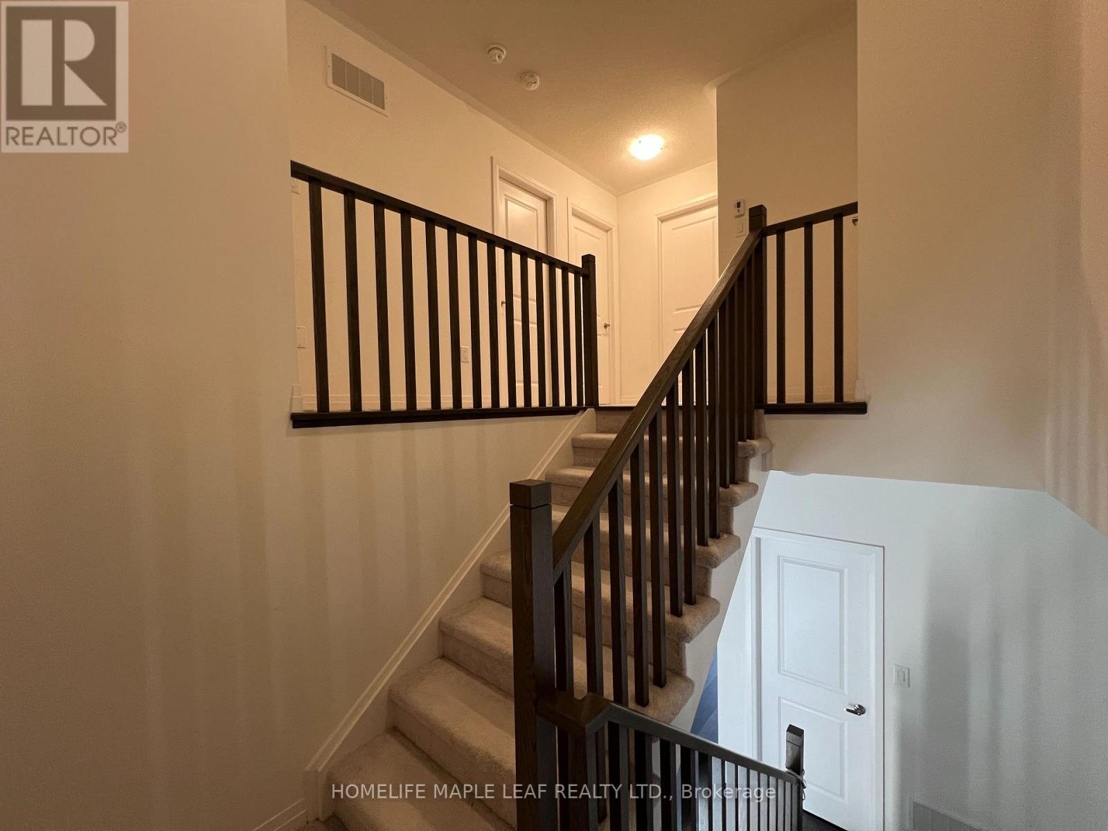 65 Totten Trail Nw, New Tecumseth (Tottenham), Ontario  L0G 1W0 - Photo 14 - N12444662