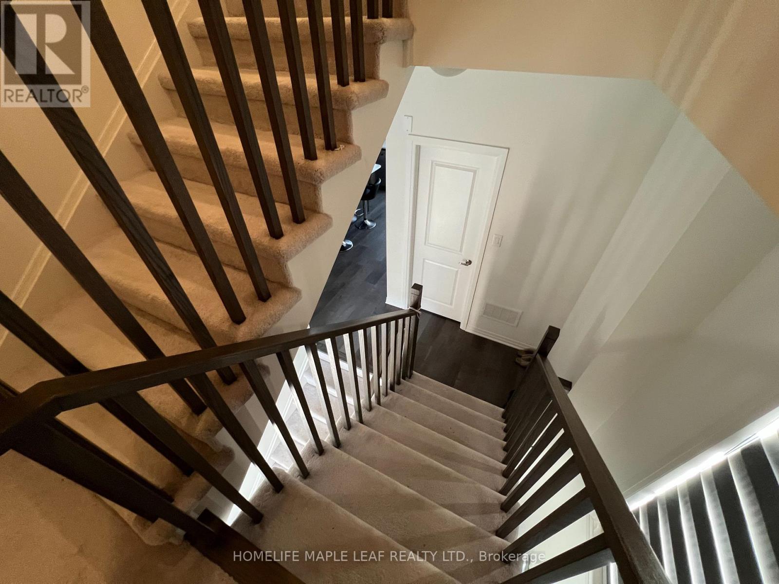 65 Totten Trail Nw, New Tecumseth (Tottenham), Ontario  L0G 1W0 - Photo 27 - N12444662