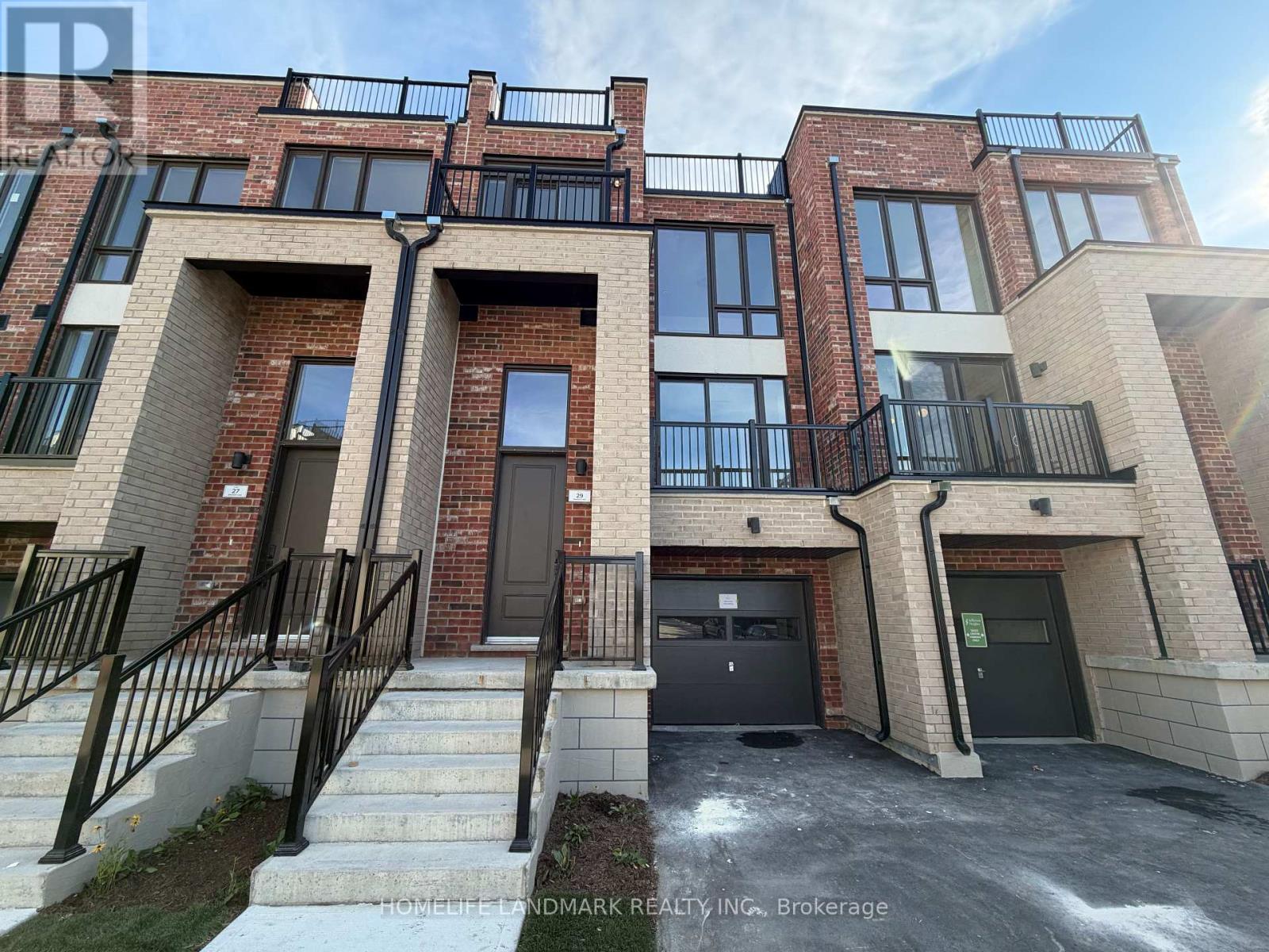 29 BANCROFT LANE, Richmond Hill, Ontario