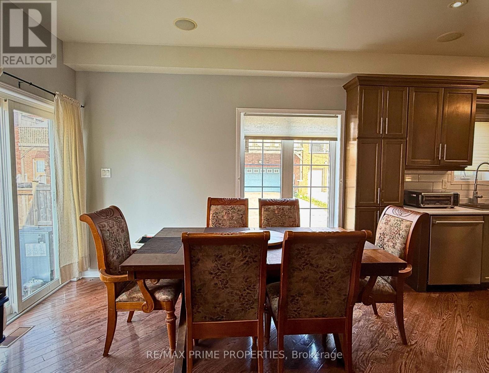 152 Whites Hill Avenue, Markham (Cornell), Ontario  L6B 1C7 - Photo 11 - N12444678