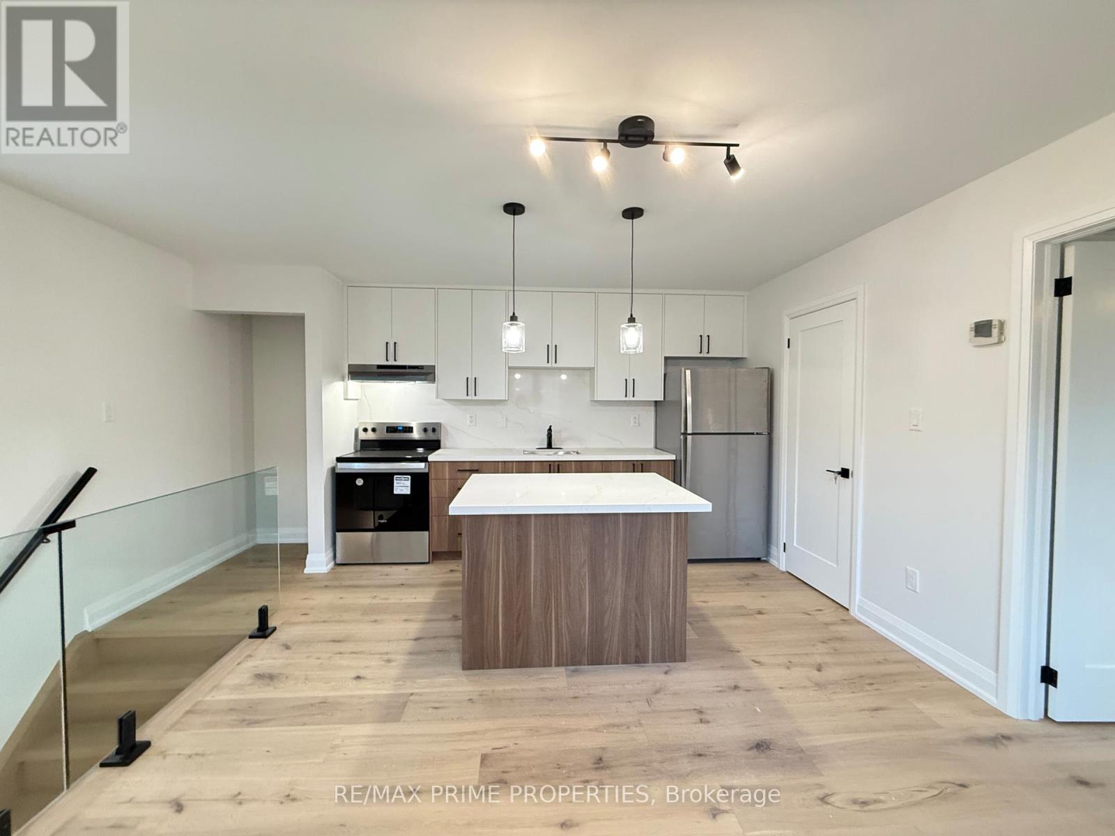 152 Whites Hill Avenue, Markham (Cornell), Ontario  L6B 1C7 - Photo 23 - N12444678
