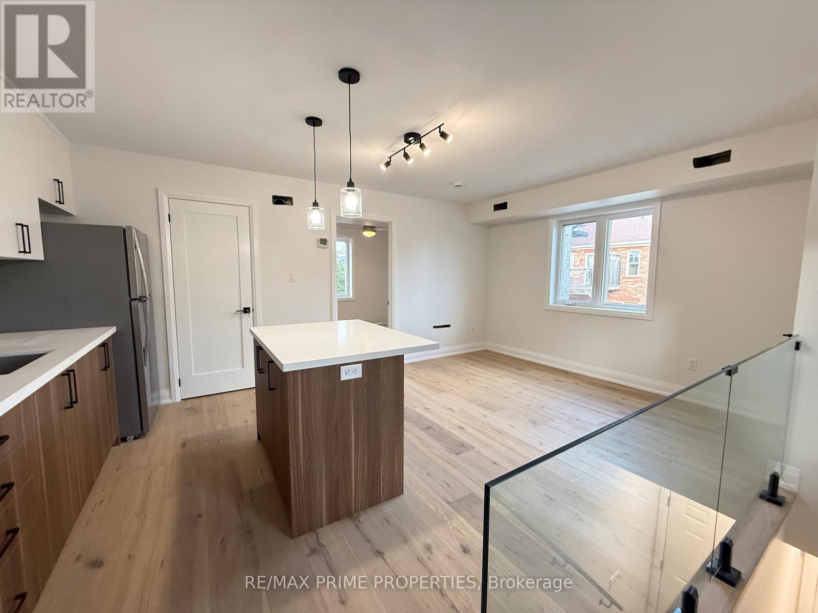 152 Whites Hill Avenue, Markham (Cornell), Ontario  L6B 1C7 - Photo 24 - N12444678