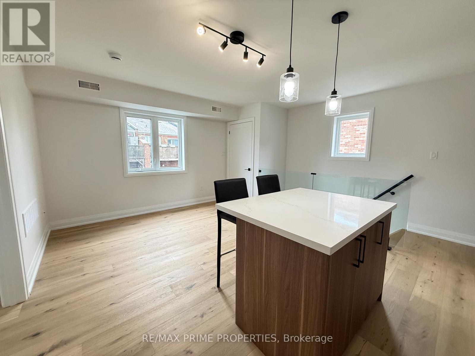 152 Whites Hill Avenue, Markham (Cornell), Ontario  L6B 1C7 - Photo 31 - N12444678