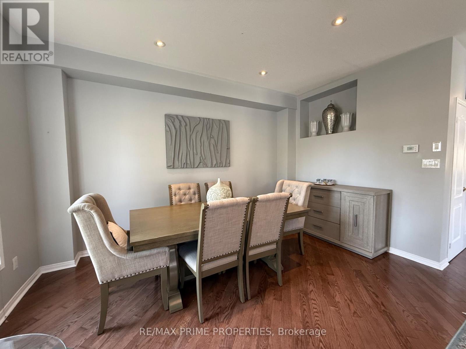 152 Whites Hill Avenue, Markham (Cornell), Ontario  L6B 1C7 - Photo 6 - N12444678